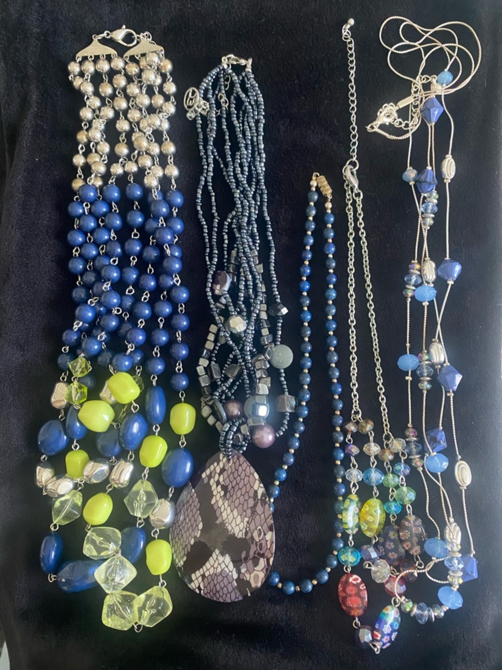 Women’s Multi-Blue and Lime Beaded Necklace Set